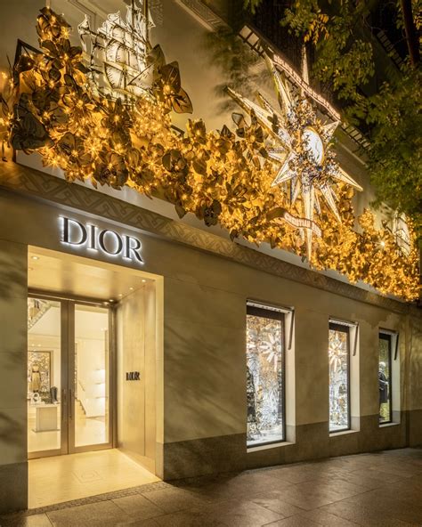 cintatti spedizioni dior|dior italy locations.